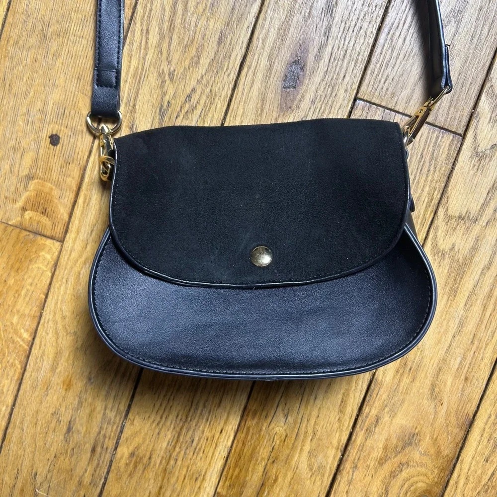 Black Faux Leather and Suede Crossbody Saddle Bag‎ with Gold Hardware